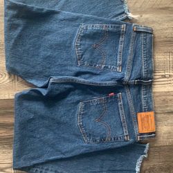 Levi Mom Jeans  