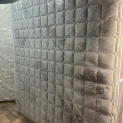 New King Mattress Beautyrest