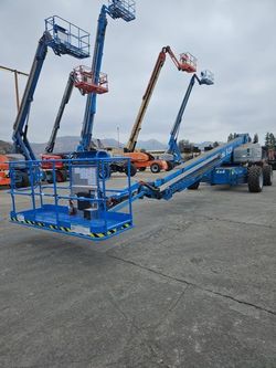 Genie 125 S-Boom Lift
