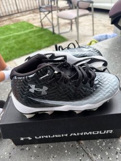 Nike 2Y Football cleats