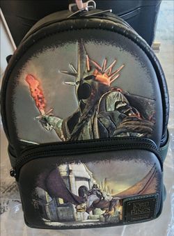 ## 💍🔥 NWT Loungefly x Lord of the Rings Nazgûl Mini Backpack – GLOWS IN THE DARK! 🔥💍##