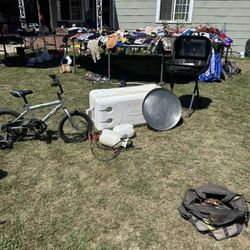 Yard Sale By Ruby hill Park Sat And Sun June14-15