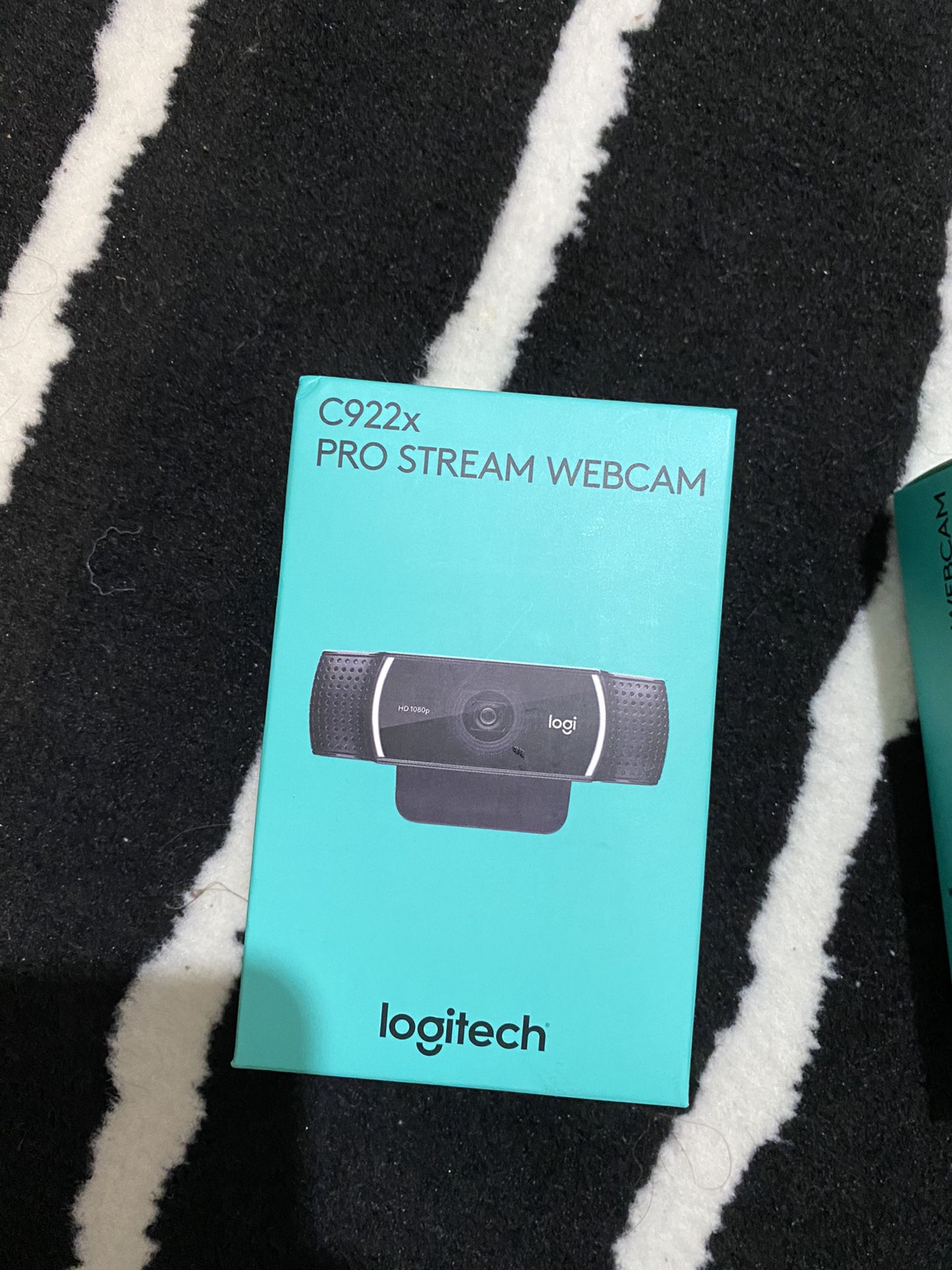 Logitech C922x Pro Webcam HD for Streaming