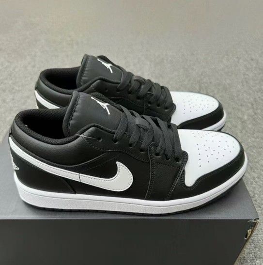 Soft and comfortable Non-slip and wear-resistant Low-top Retro basketball shoes Unisex black