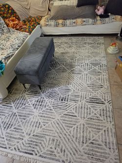 Light Grey Carpet 7ft 9in × 9ft 6 in (No Shoe Household)