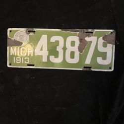 Antique license plate, Michigan 1913