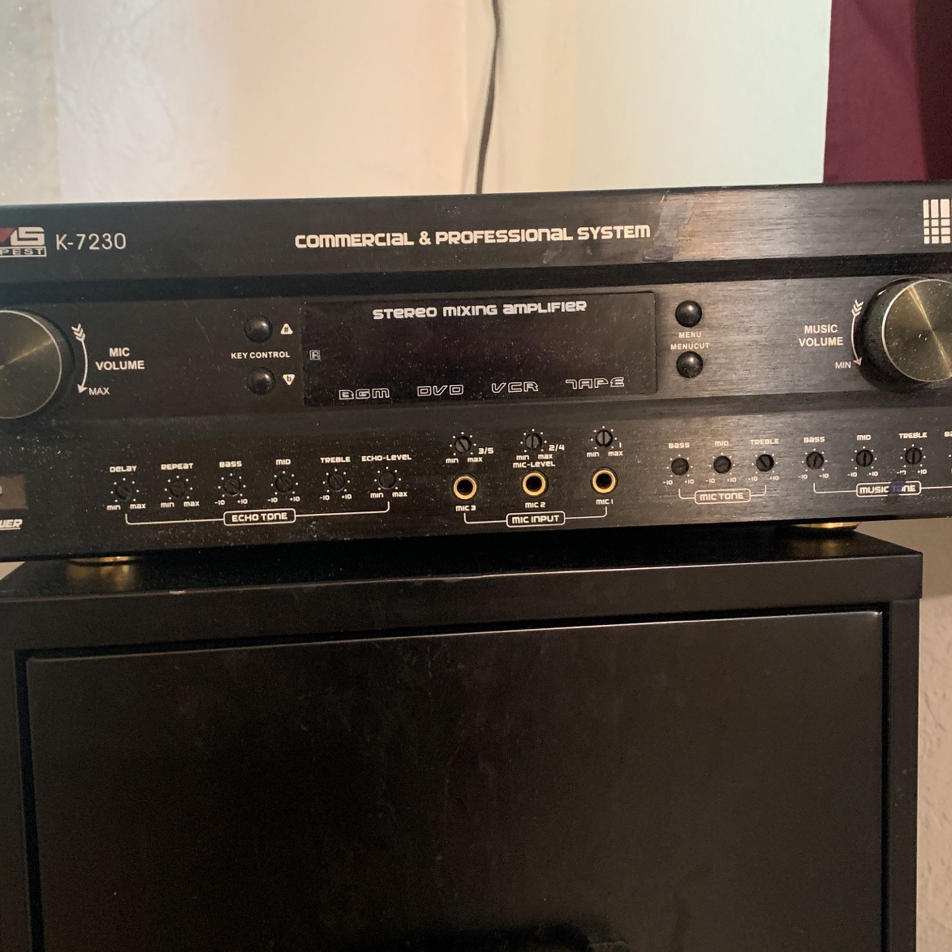 Stereo Mixing Amplifier