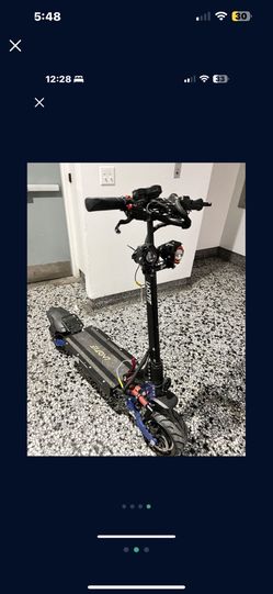 Laotie Scooter