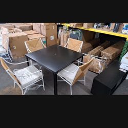 New Outdoor Patio Set 