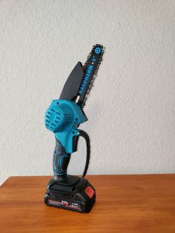 New 6-Inch Cordless Mini Chainsaw