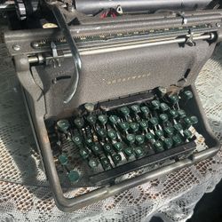 Antique Type Writer 1899-to1923  Great  Repairable Condition 