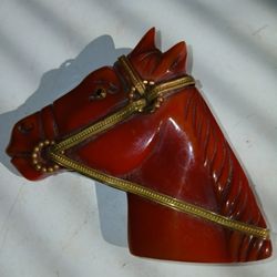 1930s Bakelite Brooch