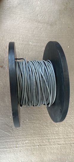 Cable E108971 HCM category E 5 4 PR/24 AWG (UL) type CMP/MPP (137 Feet)