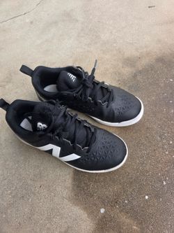 New balance turf shoes 5.5