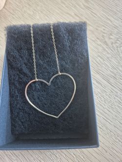 A beautiful gold filled BIG HEART necklace