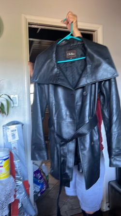 Black jacket Cole ham