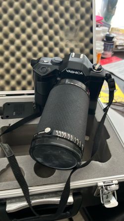 Yashica 35 mm camera