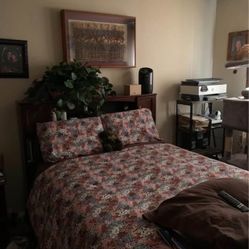 Full size platform bed frame 