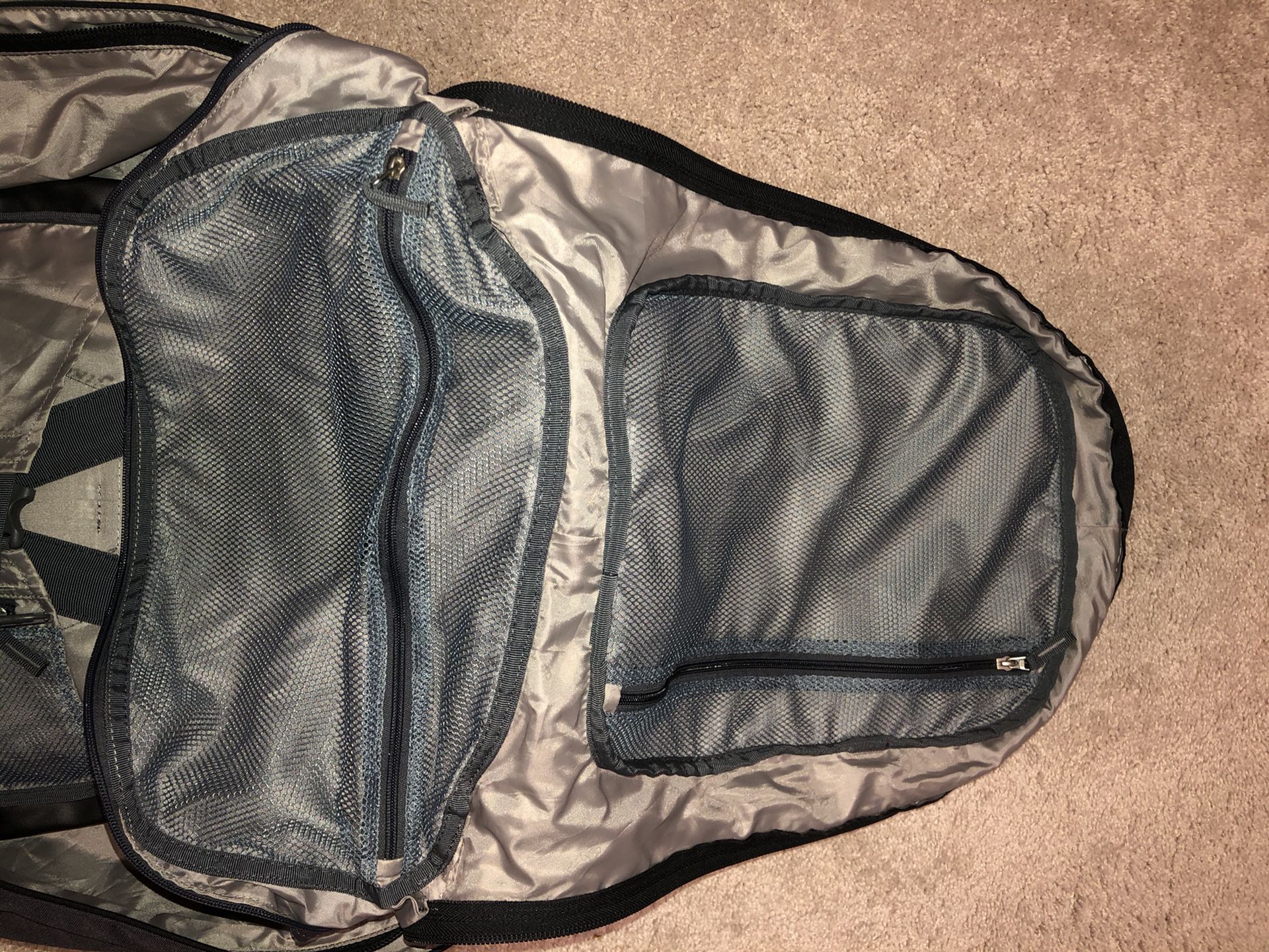 Deuter Traveller 70+10 Travel Backpack