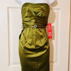 New strapless size 7 dress