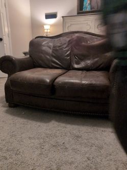 Love Seat - Comfortable Cushion