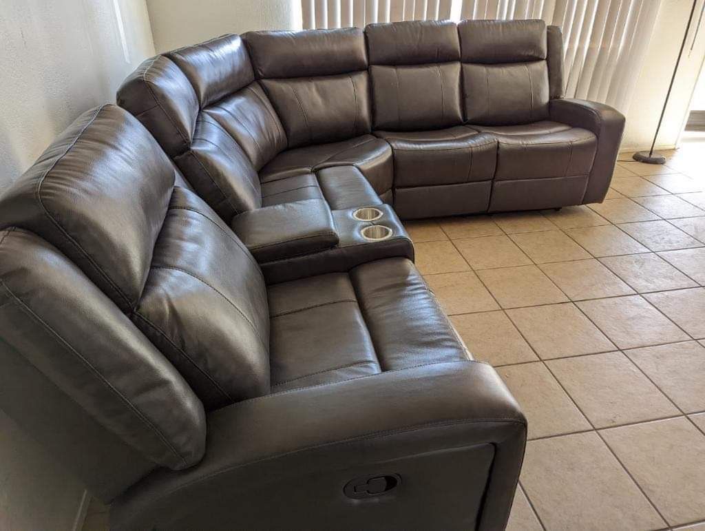 New Gray Recliner Sectional Couch ! Free Delivery ! Financing Available