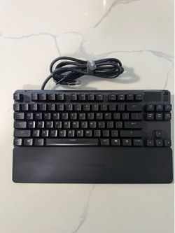 Steel series apex pro Tkl with OLED screen
