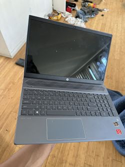 HP AMD GRAPHICS RYZEN 5 Gaming Laptop 1.2Terrabyte ram