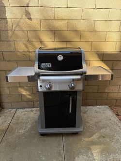 Weber Spirit 2-Burner Propane Grill – Works Great