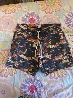 Modern Amusement "Dia de los Muertos" Graphic Shorts - Size Small