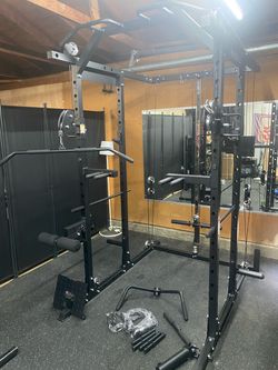 Power Rack with Cable Pulley System