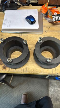 Ram 2500 front leveling spacers
