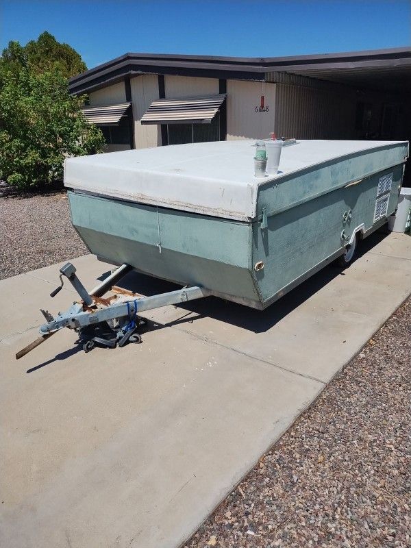Trailer Camper
