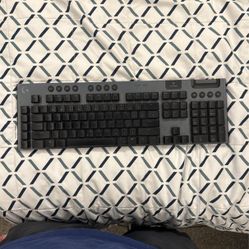 Logitech Keyboard 