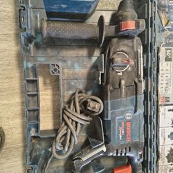 Bosch Roto Hammer 