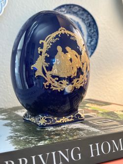 Vintage Porcelain Decorative Egg Cobalt Blue Gold Hand Painted 5 1/2” Tall