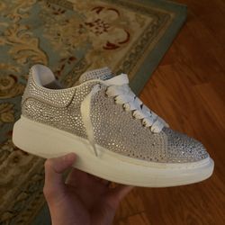 Rinestone Alexander Mcqueens Size 11