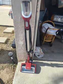 Shark vacuum