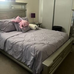 Queen bedroom set two nightstands one long cabinet used