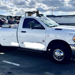 2019 RAM 3500HD (Read Description)