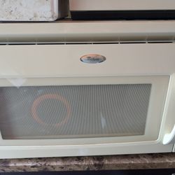 Whirlpool Microwave Commercial Brand New 