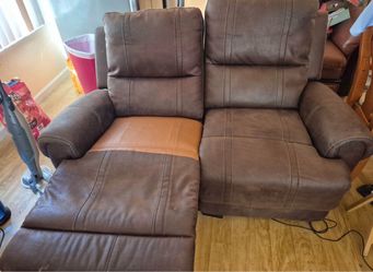 Beautiful brown recliner