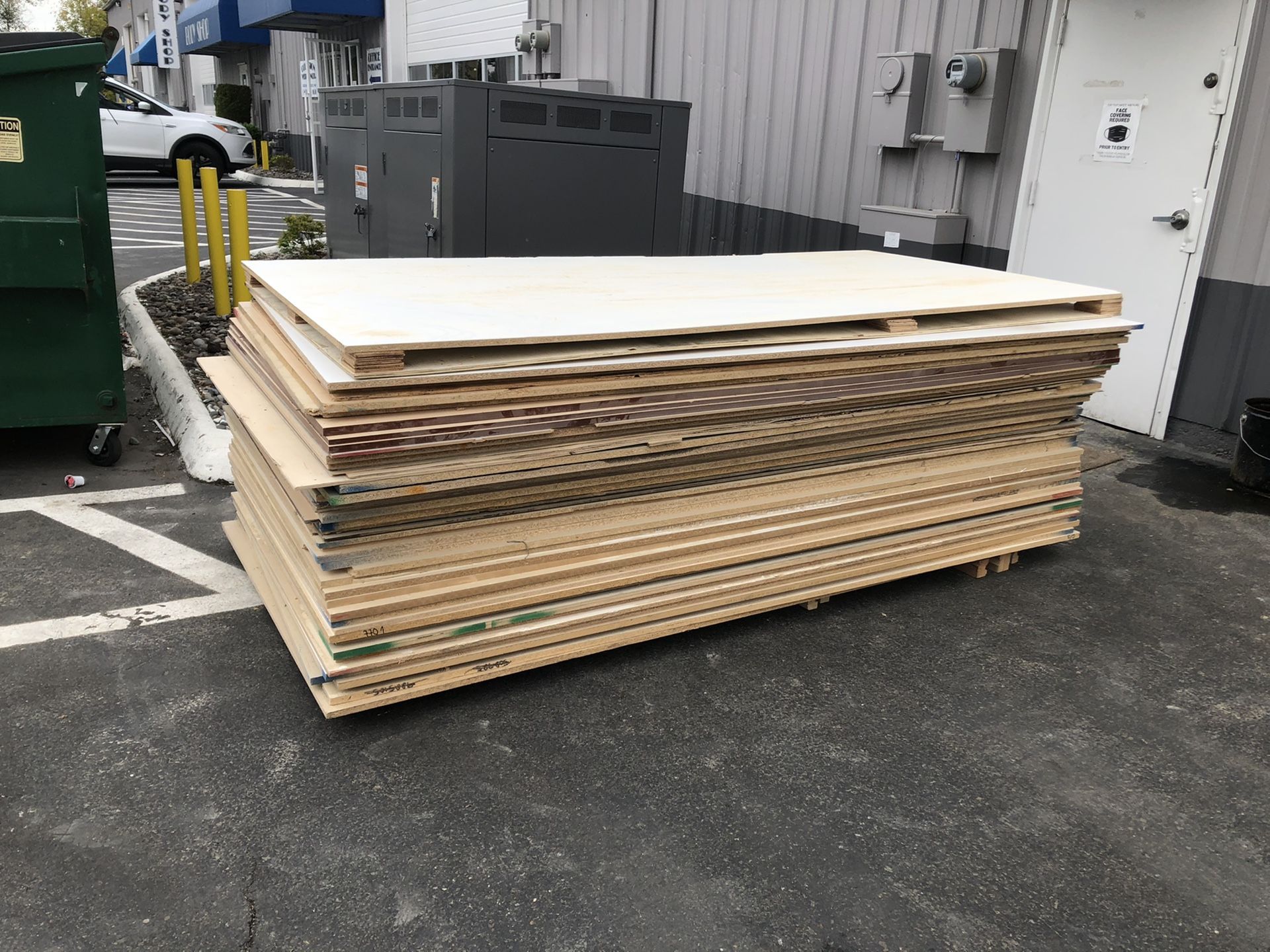 Free assortment of sheet goods. 4x8. MDF, Particle Board, Plywood