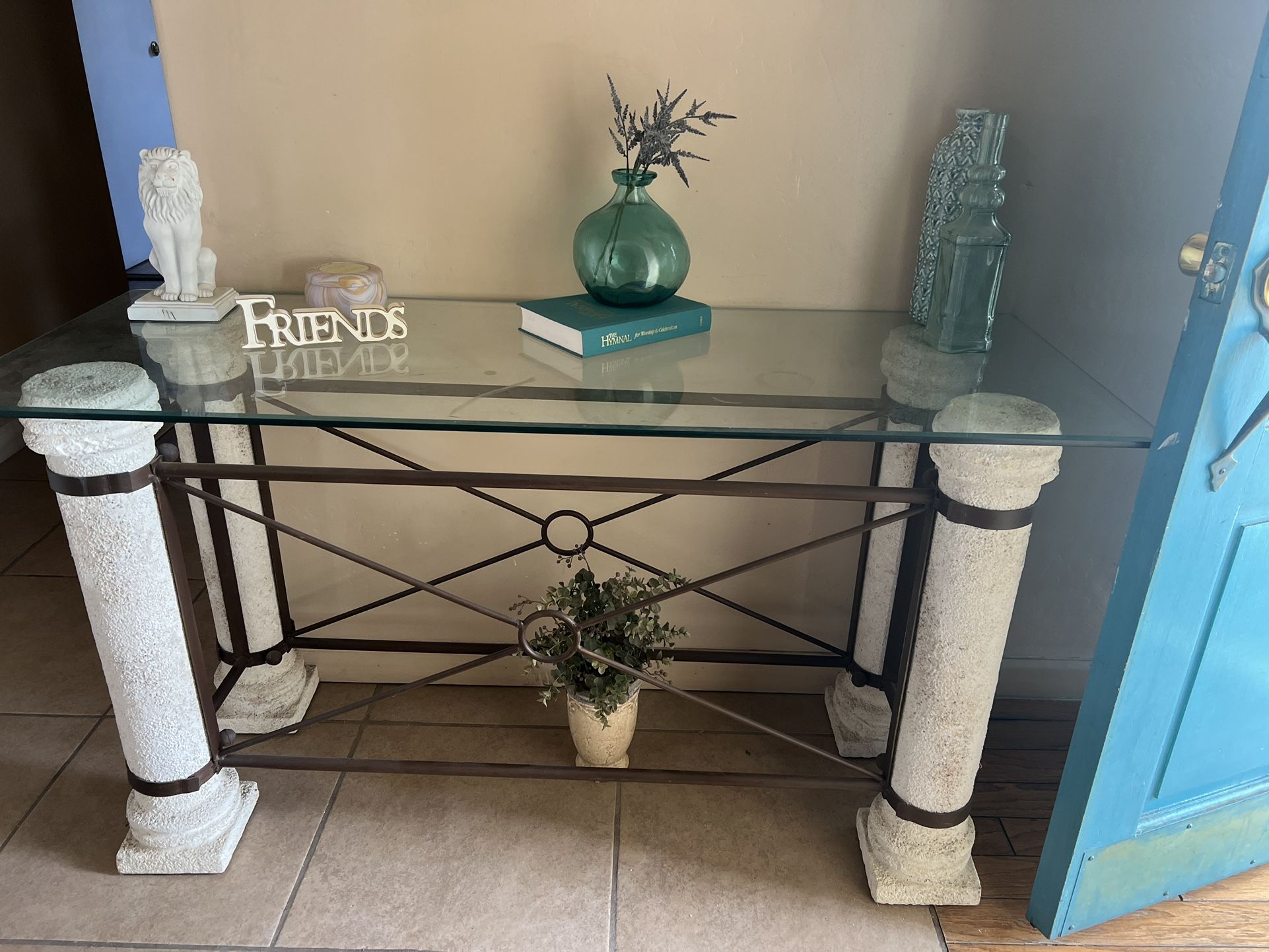 Entrance Table