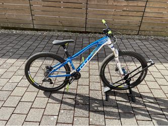 Dirt jumper - 2014 GT LaBomba 2.0 Size Medium