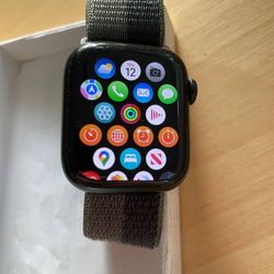 Apple Watch Series 7