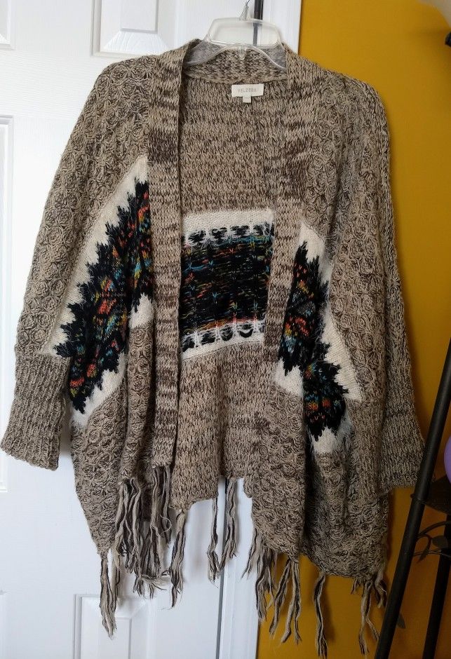 VELZERA SWEATER