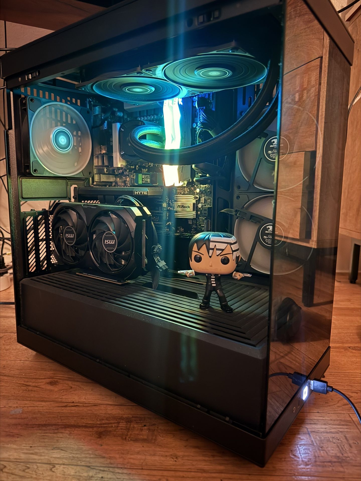 iBUYPOWER 13th Gen Intel(R) Core(TM) i7-13700F