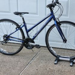 28" Trek FX Hybrid Bike 