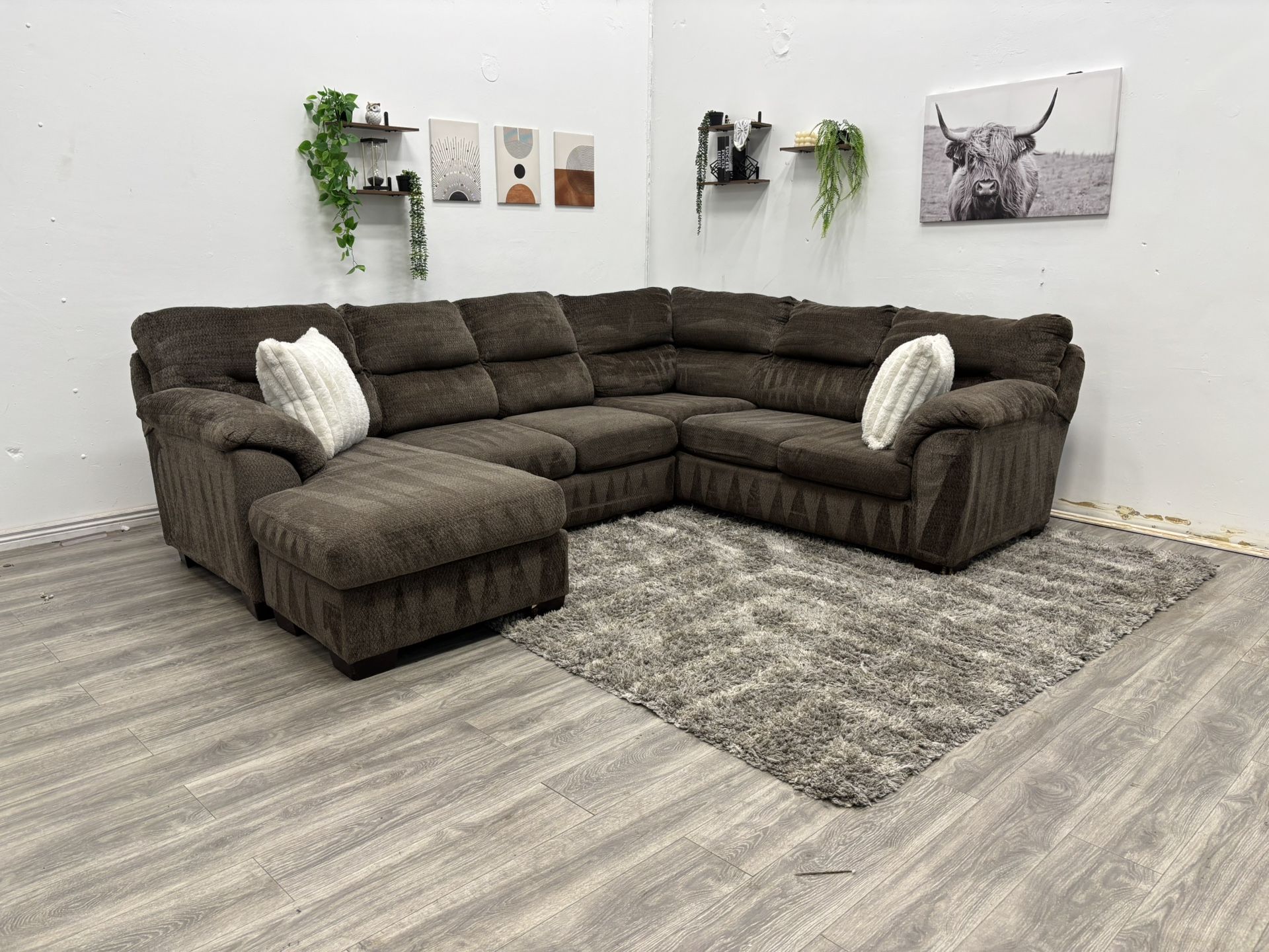 Brown Sectional Couch - Free Delivery 